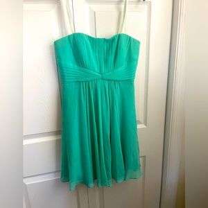 Teal BCBG Maxazaria size 6. Does have a stain